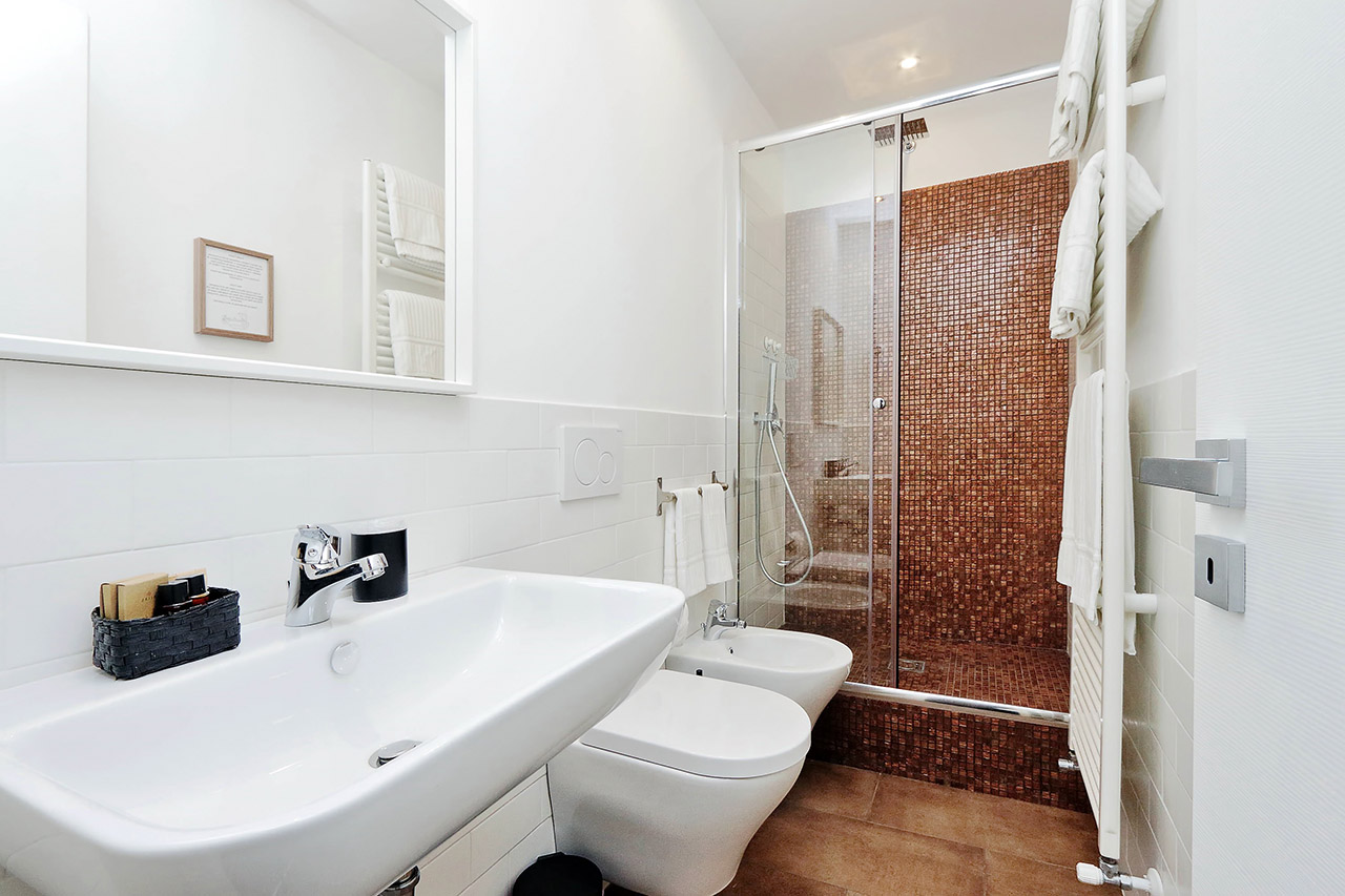 Bagno camera Deluxe Victory Rooms Rome