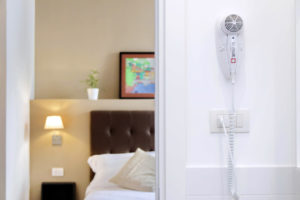 Dettaglio bagno camera Deluxe Victory Rooms Rome